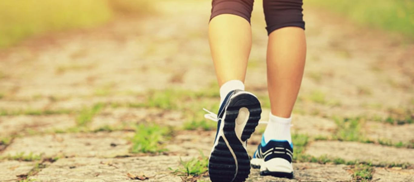 Δείτε πως θα «κάψετε» λίπος... περπατώντας